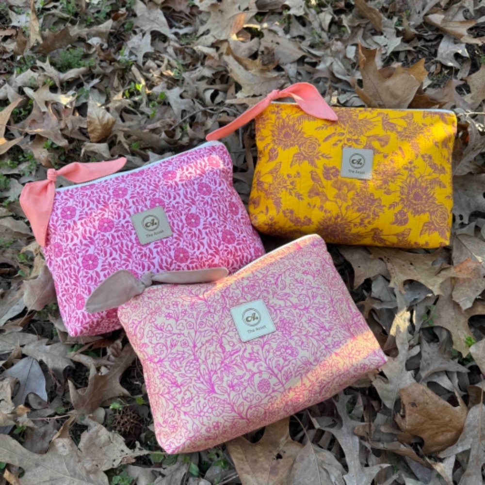 Magenta and Tan Handmade Floral Cosmetic Bag - Picture 5 of 8